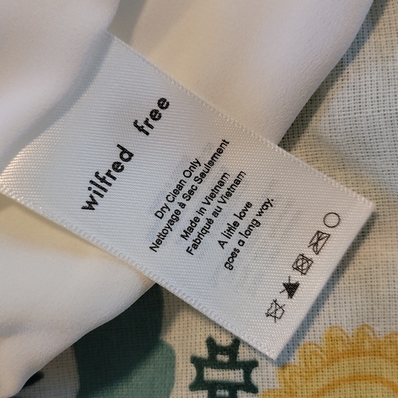 Shorts - Picture 4 of 5